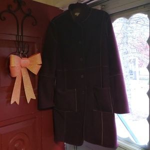 Reversible jacket with open front pockets